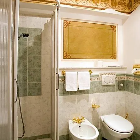 Leon D'oro 3* Орта-Сан-Джулио